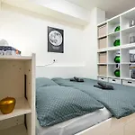 Breezy & Fresh Emerald - Garage & Balcony Lejlighed Bratislava